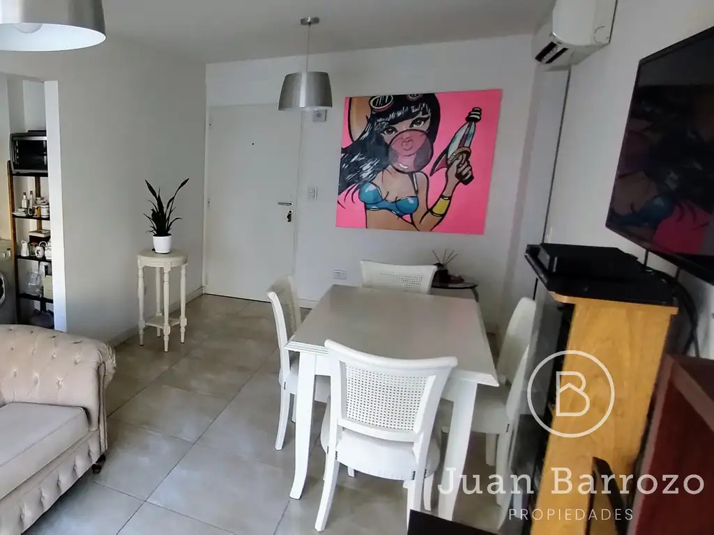 Departamento de 2 ambientes en venta en Banfield Oeste.