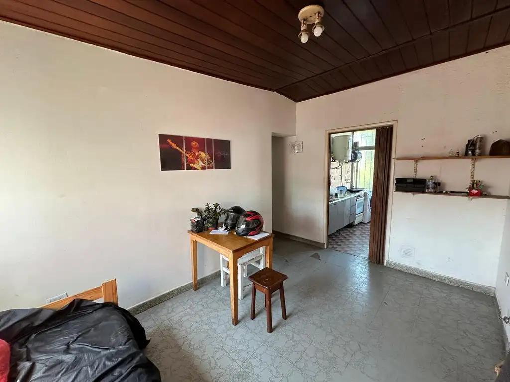 RETASADO Venta Departamento 3 AMB por Escalera en San Fernando