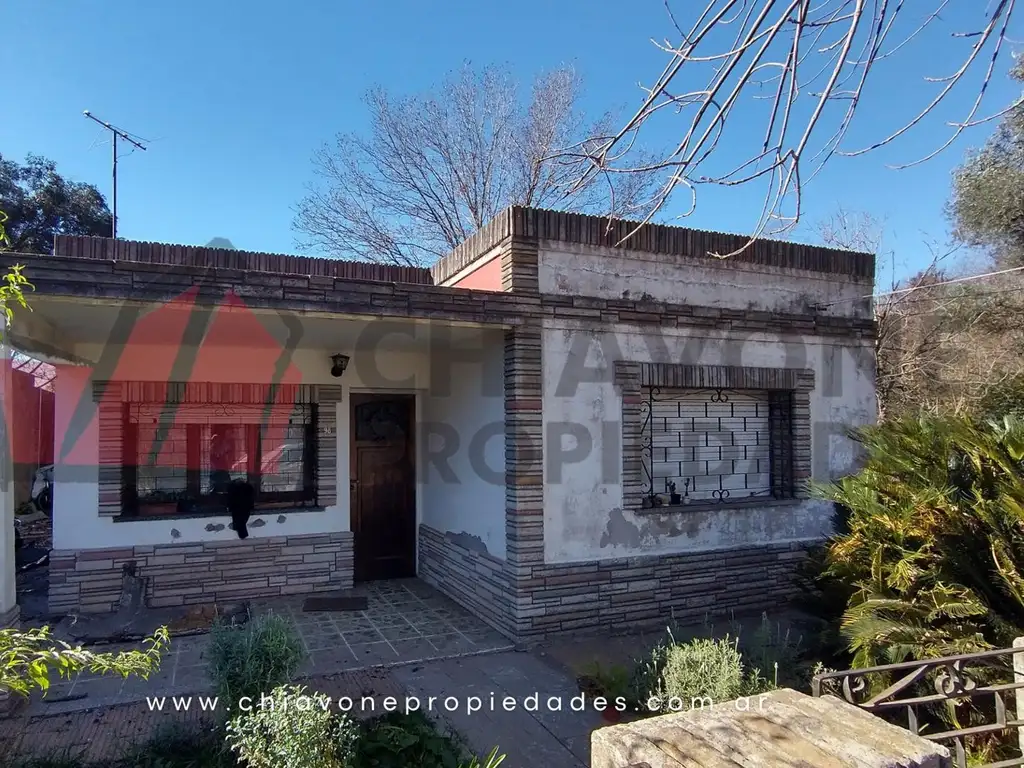 Casa y lote en venta, Villars. Gral. Las Heras - L20083