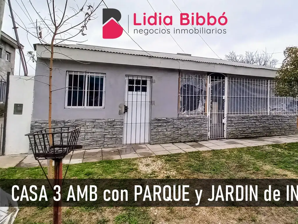 URGENCIA DE VENTA - CASA 3 AMB con PARQUE