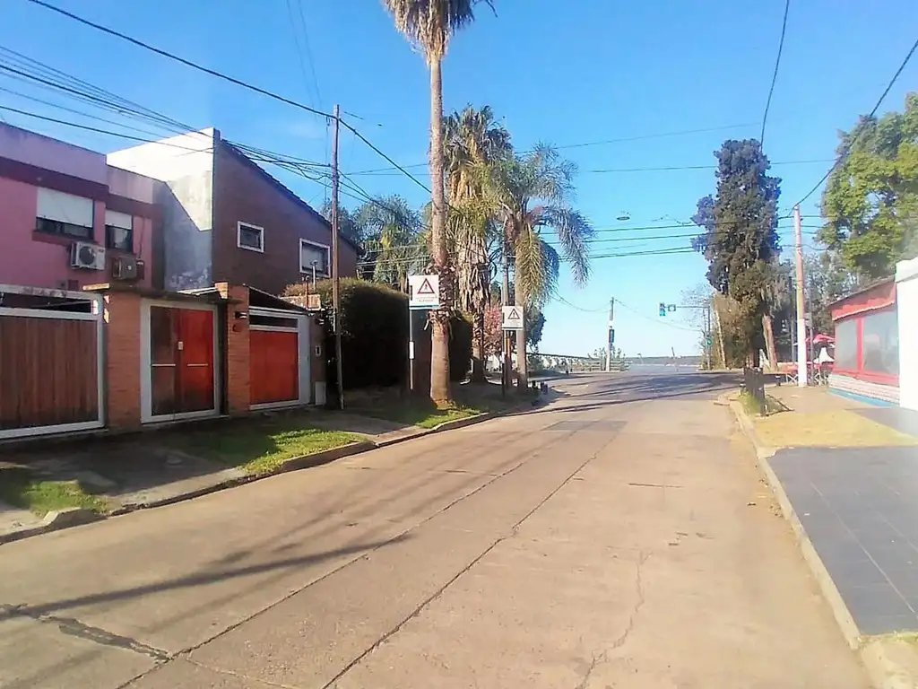 FONTANARROSA 200 FLORIDA RIO TERRENO CON VIVIENDA