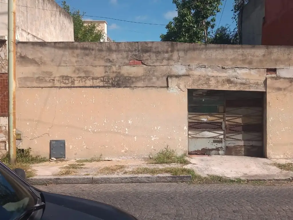 OPORTUNIDAD CASA EN REGULAR ESTADO VALOR TERRENO