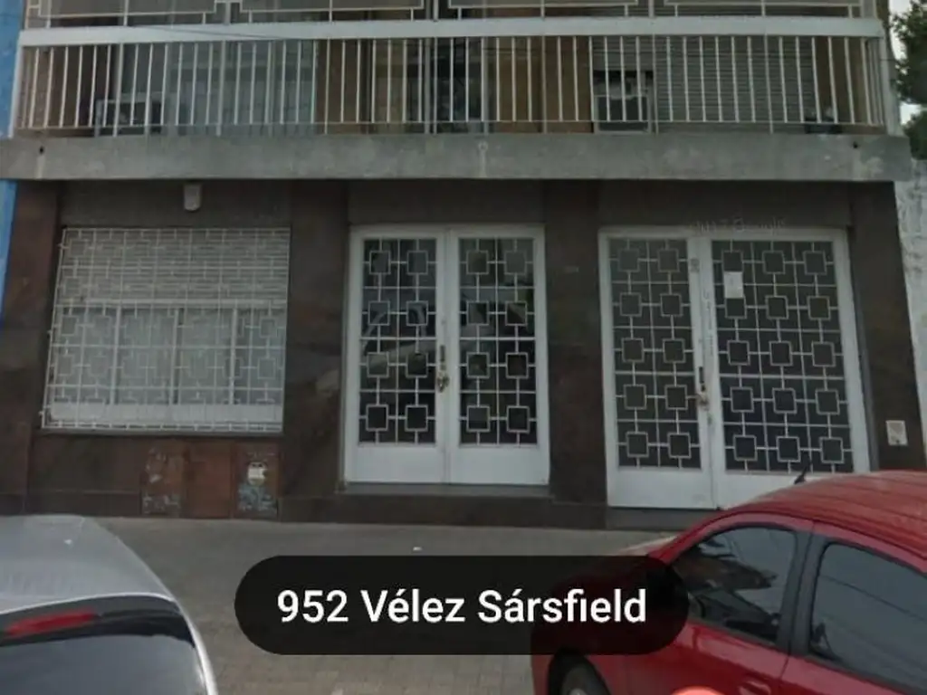 VELEZ SARSFIELD 900