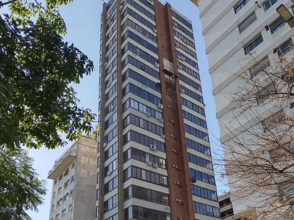 San Telmo 240 m2 de oficinas  a metros E autopista SIN EXPENSAS