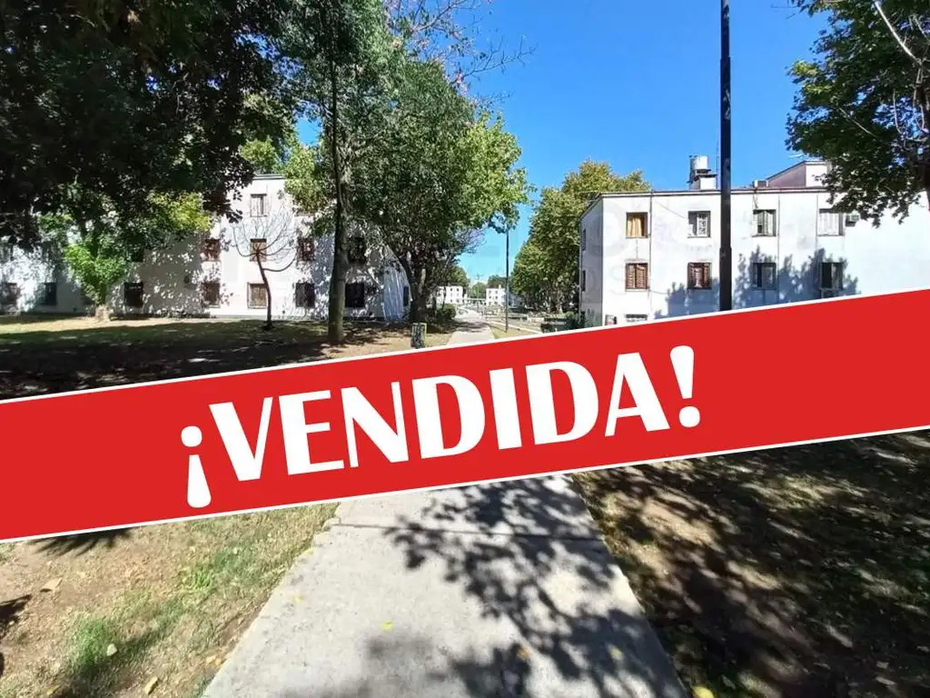 Venta Departamento 3 Ambientes en Mataderos con uso de Jardín - Barrio Los Perales