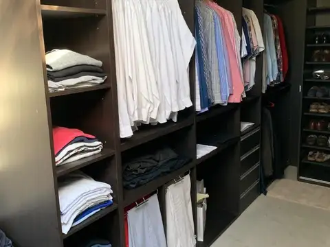 Casa en Venta en Jockey - 10 ambientes