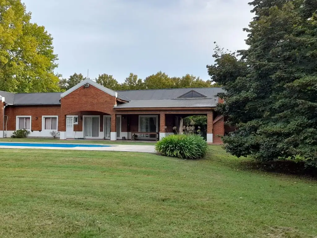 Chacras Open Door, muy linda casa , sobre lote de 4000 m2