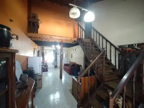 Casa 5 ambientes en Venta en Tapiales