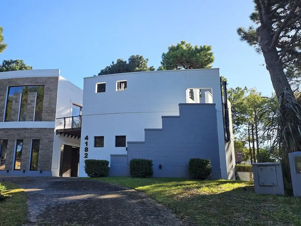 Excelente casa en Pinamar Norte