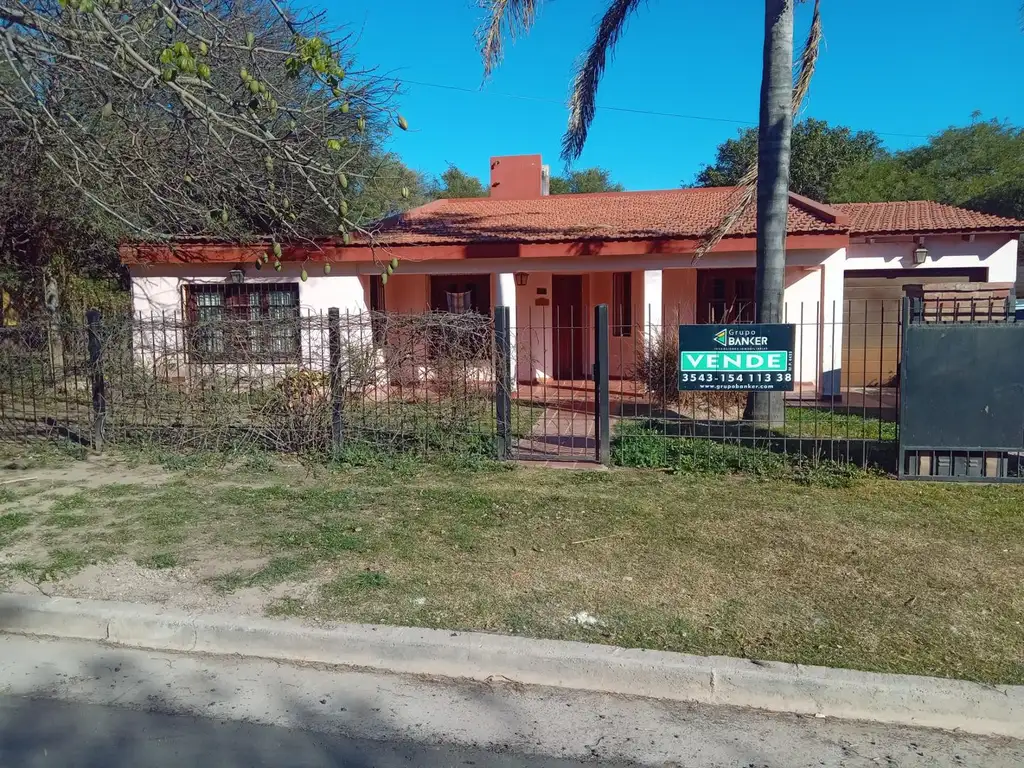 Casa en venta 3 Dormitorios , barrio Villa Rivera Indarte