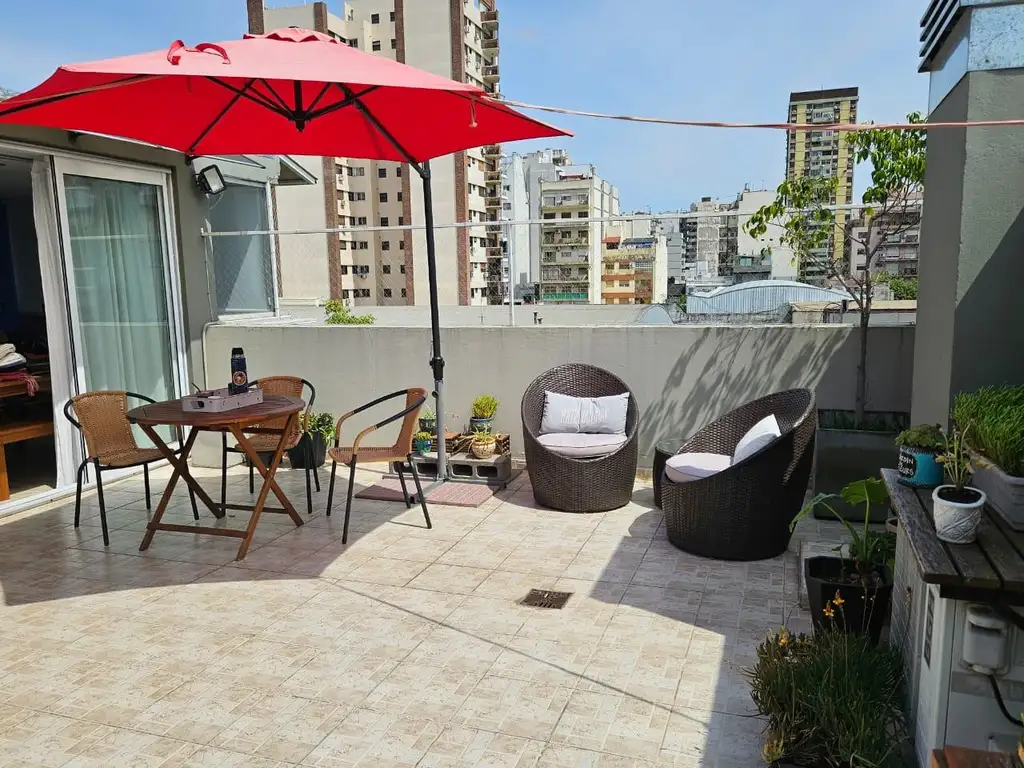 VENTA 3 AMBIENTES C/COCH. Y TERRAZA ALMAGRO