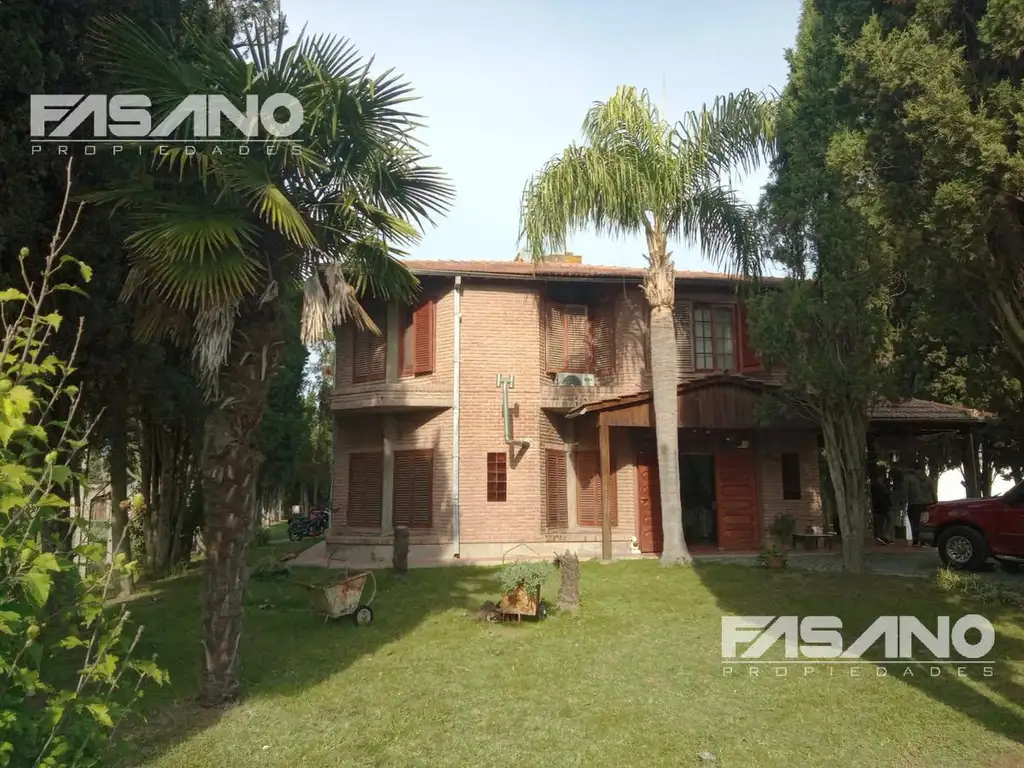 CASA QUINTA DE 1ha EN VENTA - OTAMENDI - CAMPANA