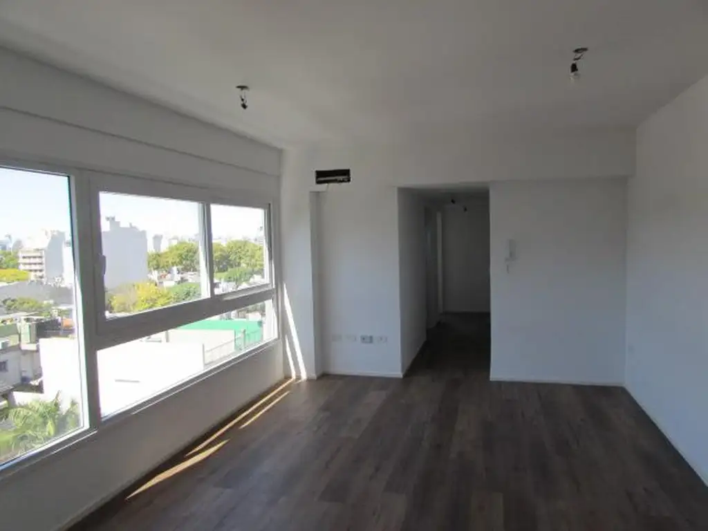 DEPARTAMENTO EN VENTA DE 3 AMBIENTES CON COCHERA EN VILLA URQUIZA CON AMENITIES OPORTUNIDAD