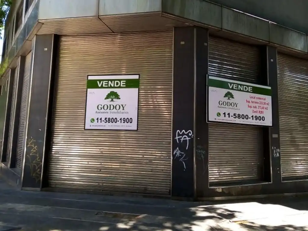 Local Comercial en Venta en Villa Urquiza sobre Triunvirato