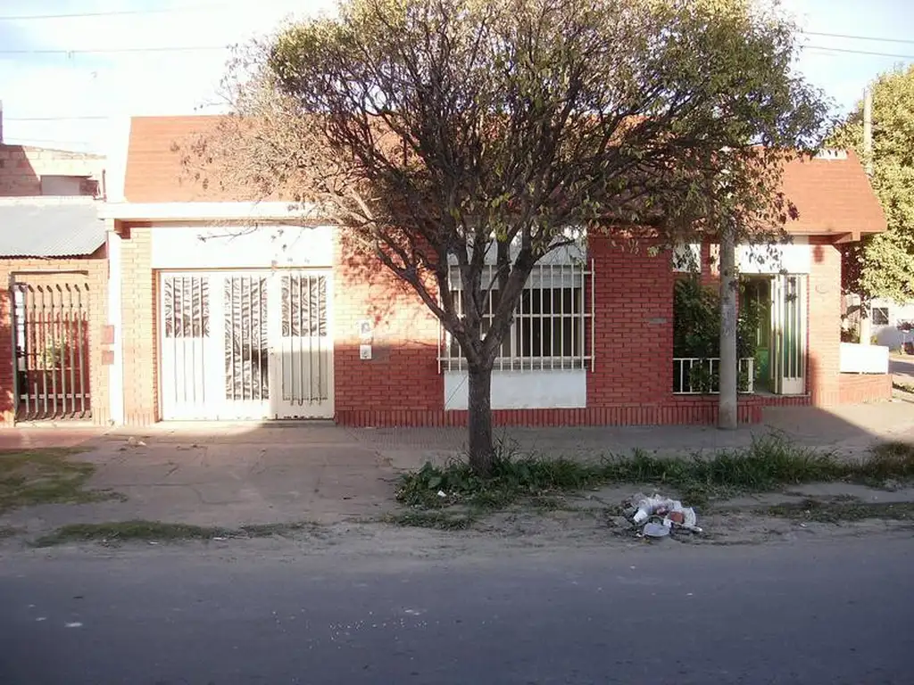 Venta Casa. Barrio Bella Vista. Rosario