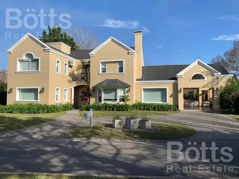 Casa Única de Excelente Calidad y Gran Parque en Country San Patricio - Foto 0