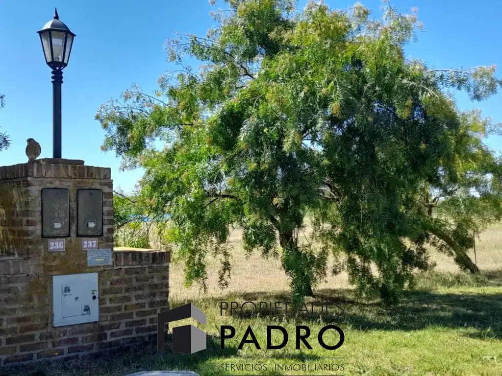 Lote terreno 237 en venta. Barrio La Elina, Comarcas de Luján. Country. Zona Oeste