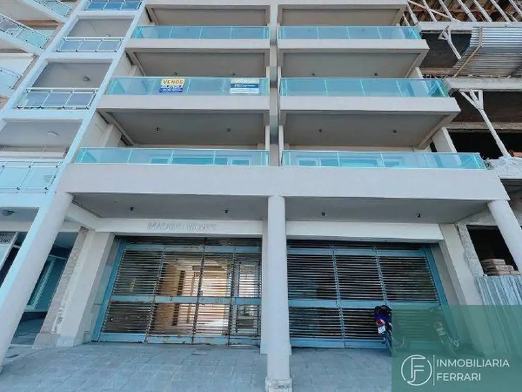 Departamento en venta de 2 dormitorios c/ cochera en Monte Hermoso