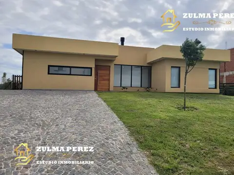 Casa en Alquiler, 5 Ambientes, en Puertos del Lago- Riberas, Belen de Escobar, GBA Norte.