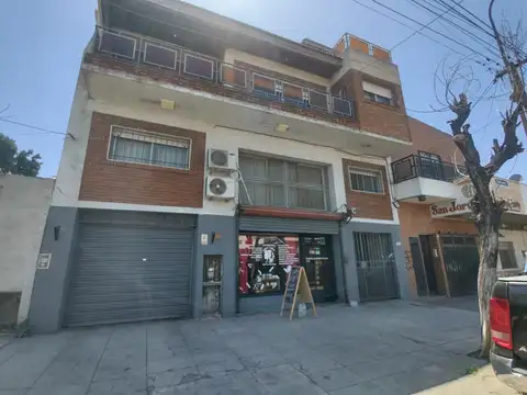 Edificio Comercial en  centro de G. de Laferrere