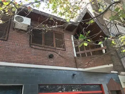 EXC PISO SIN EXPENSAS 4 AMBIENTES AMPLIOS FRENTE CON QUINCHO PARRILLA LAVADERO Y TERRAZA 141 MTS TOT