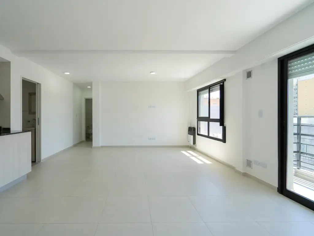 Venta departamento 3 ambientes con cochera a estrenar en Tapiales.