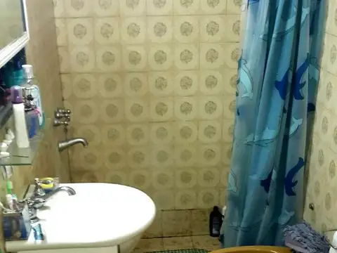 Casa en Venta - 4 ambientes -