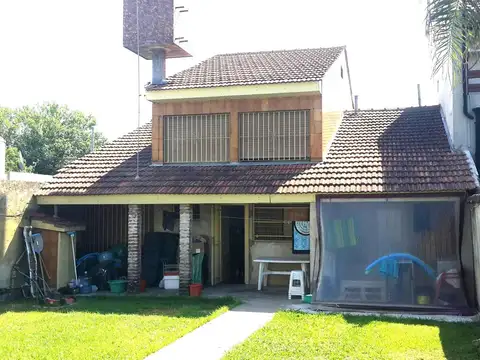 Casa en Venta con cochera