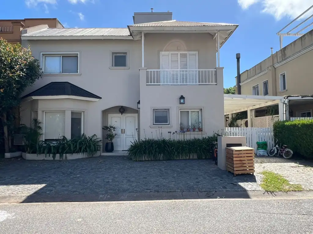 Casa en venta Barrio Cerrado La Chacra