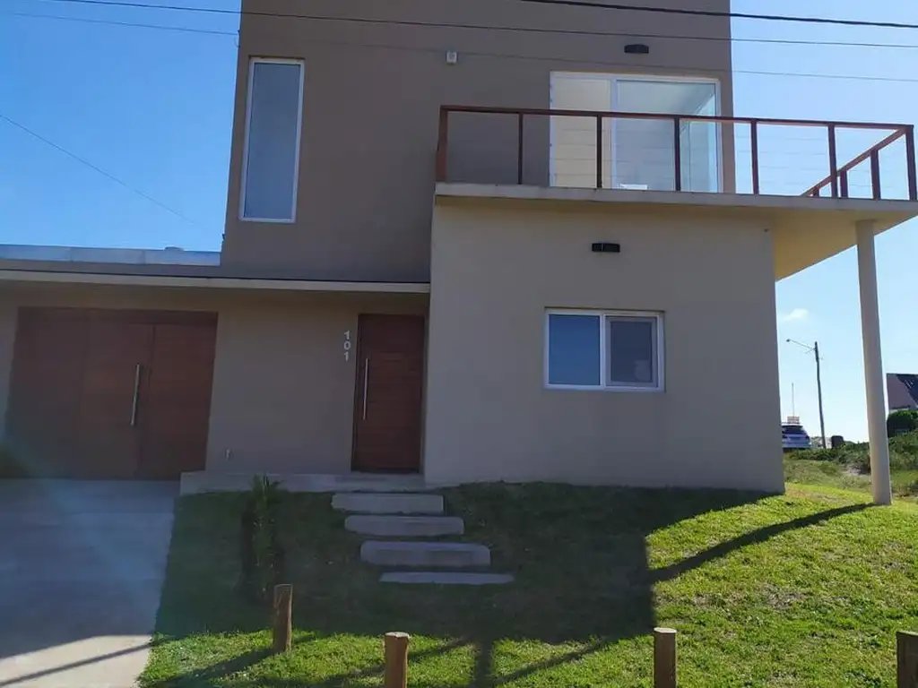 Casa en Balneario Mar De Cobo