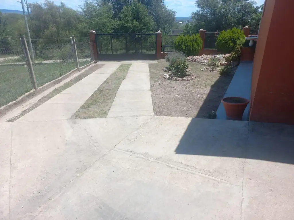 Venta de casa en Tanti - Sierras - Villa Carlos Paz - Mirador del Lago - San Roque - Oportunidad