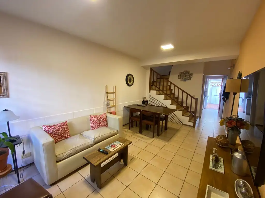 Casa en Venta con cochera