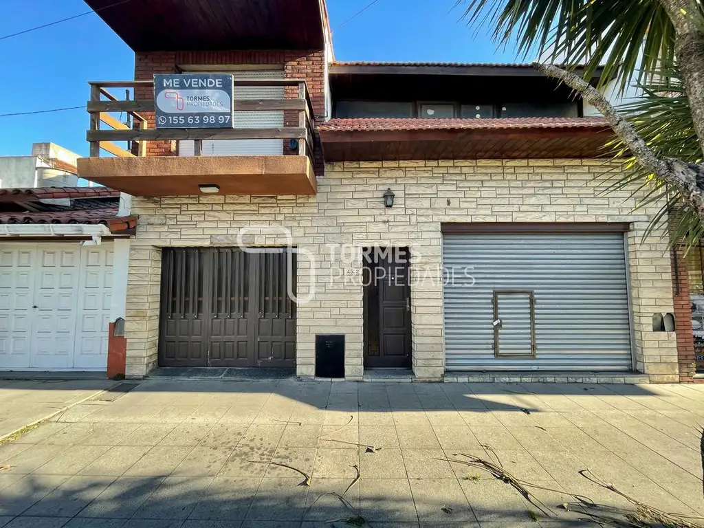 SUSPENDIDO - Casa de 3 dormitorios con local independiente - Barrio San Juan Mar Del Plata