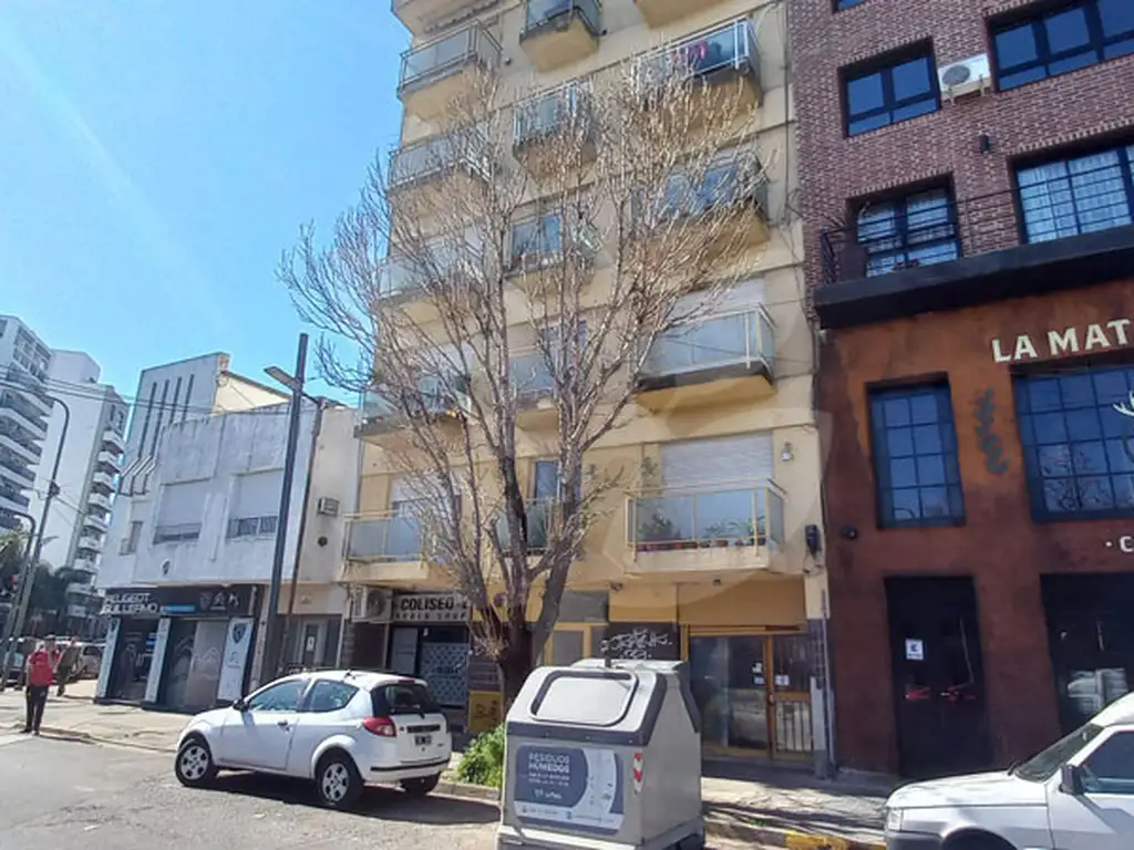 DEPARTAMENTO EN VENTA - 15/ 56 y diagonal 74 - LA PLATA - DANIEL JAKUS PROPIEDADES