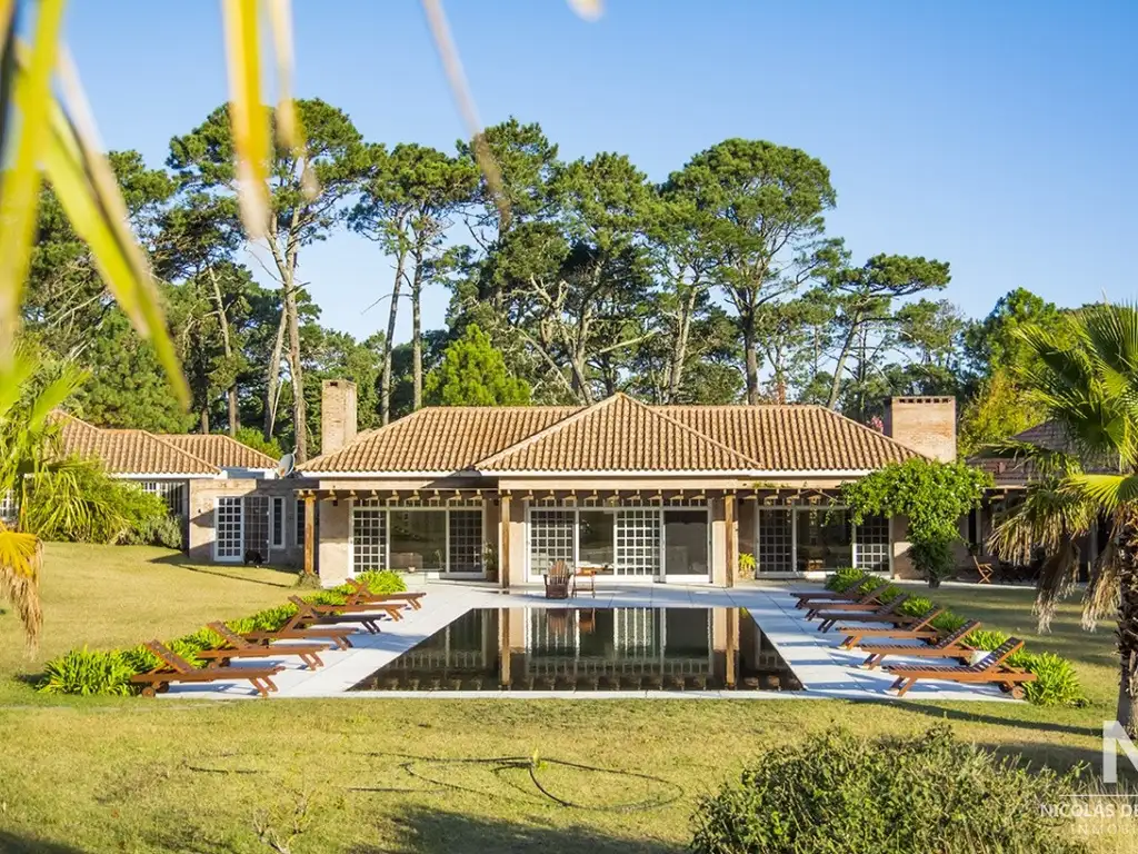 Espectacular mansion en venta, Beverly Hills, Punta del Este.