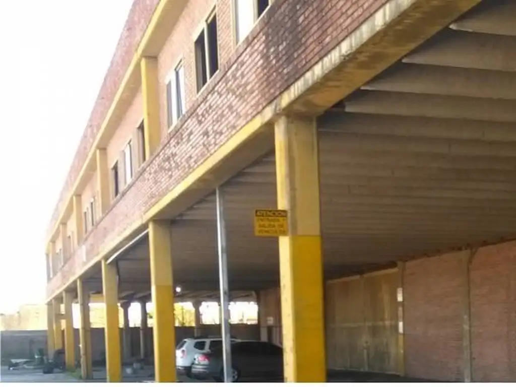 DEPOSITO INDUSTRIAL COMERCIAL EN ALQUILER ZONA SUR QUILMES