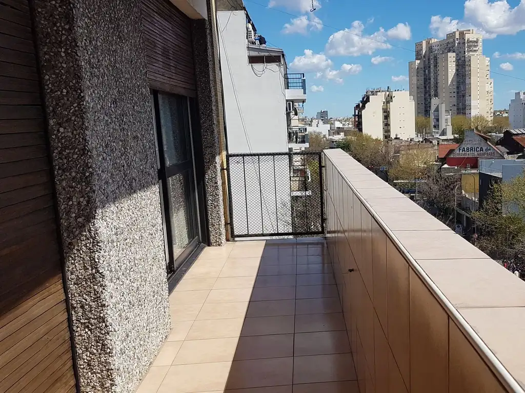 DEPARTAMENTO 4 AMB VENTA Apto CREDITO Sin REUBICAC