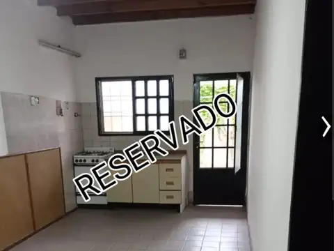 DEPARTAMENTO TIPO CASA INTERNO