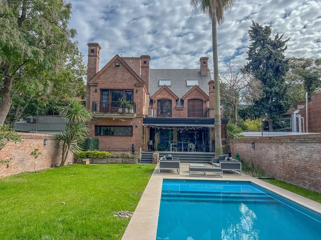 Casa  en Alquiler en Acassuso, San Isidro, G.B.A. Zona Norte