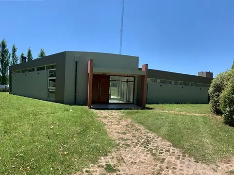 CASA EN VENTA LA CECILIA CLUB DE CAMPO