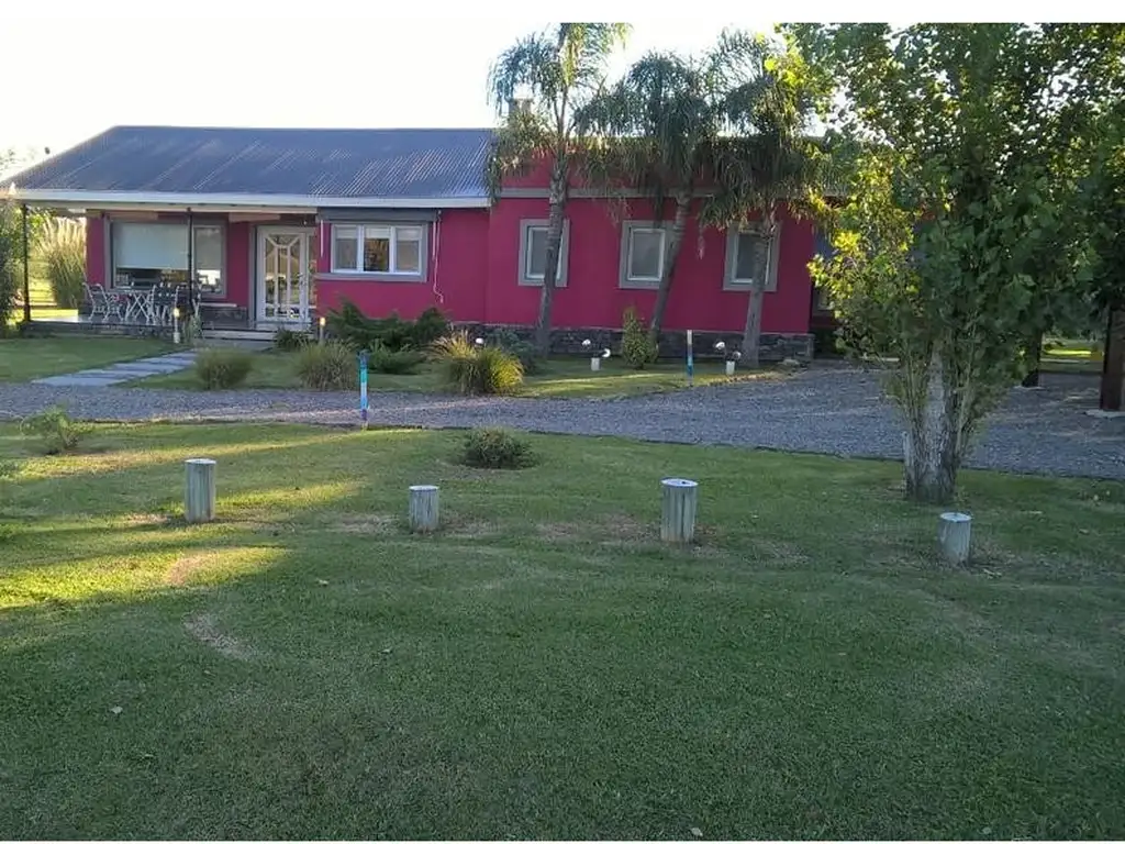 CHALET EN VENTA EN "EL ESPINILLO GOLF" COUNTRY CLUB - BARRIO CERRADO