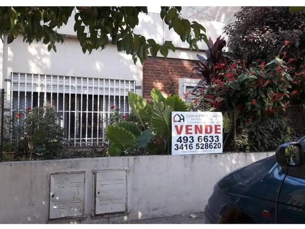 Casa en venta - Barrio Matheu