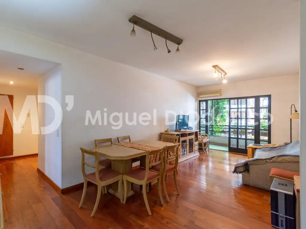 Venta Departamento de 4 ambientes con cochera en Caballito