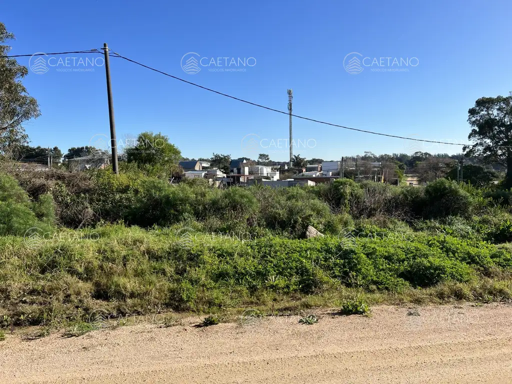 Terreno en El Chorro, 547m2, sobre calle Tiburones