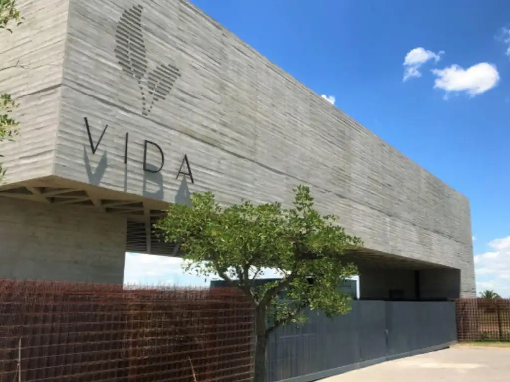 Casa en Vida Barrio Cerrado