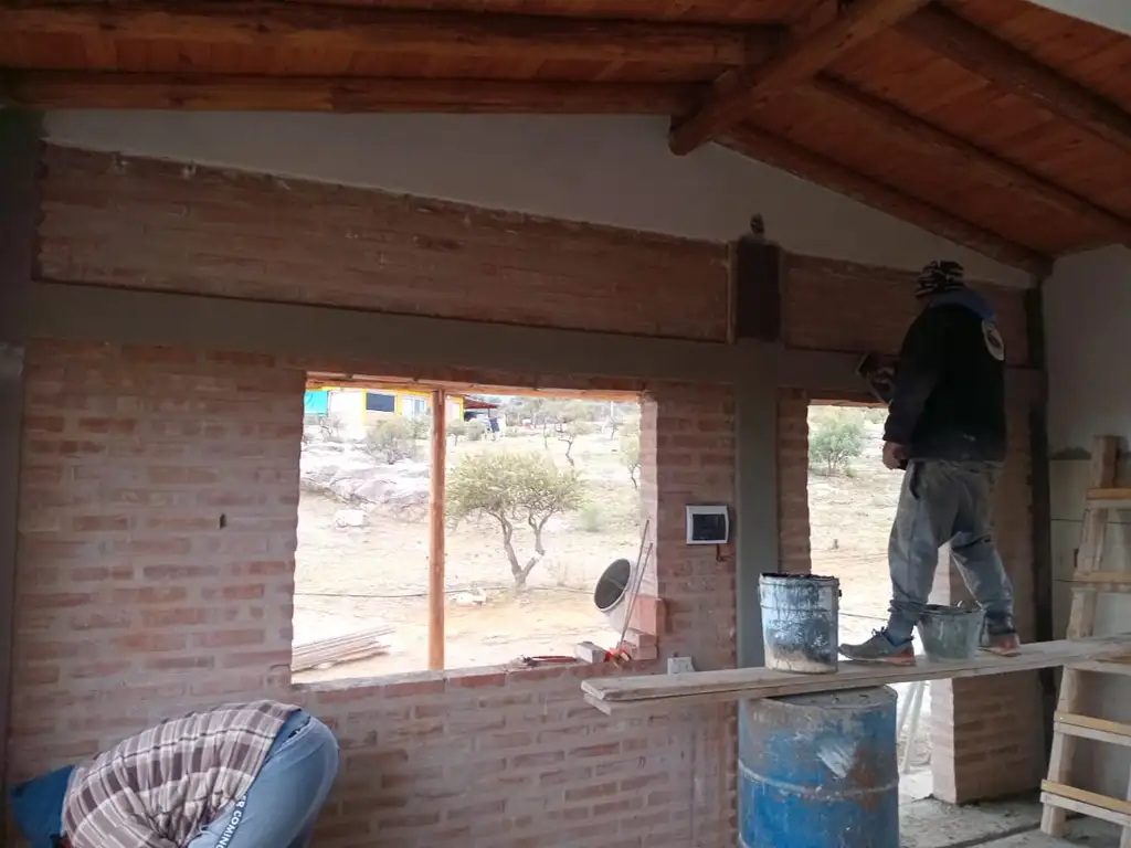 CASA A ESTRENAR 60m2 EN MINA CLAVERO. CONSTRUCCIÓN LLAVE EN MANO