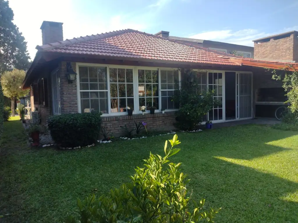 VENTA COUNTRY INDIO CUA GOLF CLUB IMPECABLE CHALET CLASICO