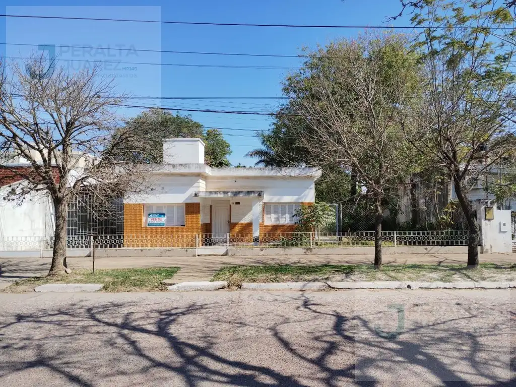 Casa en zona centrica de Villa Angela - Chaco