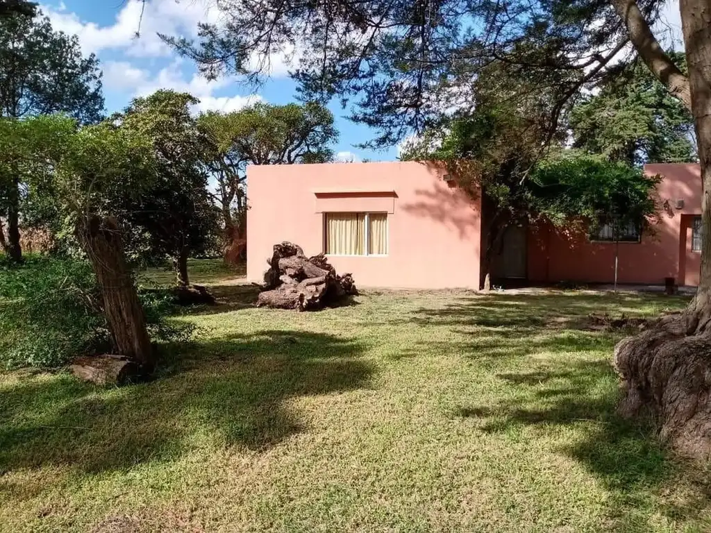 Vendo Espectacular Casa Quinta de 2 Hs