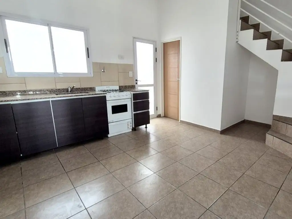 Departamento PH  en Venta ubicado en Sáenz Peña, Tres de Febrero, G.B.A. Zona Oeste